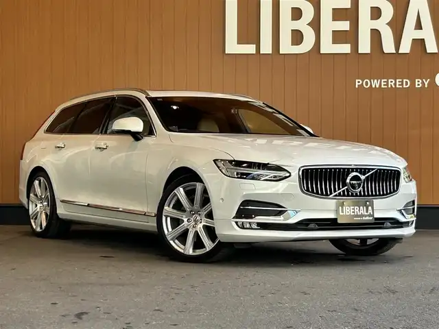 ボルボ Ｖ９０ T6 AWD インスクリプション 宮城県 2017(平29)年 5.2万km クリスタルホワイトP アダプティブクルーズコントロール/レーンキープアシスト/BLIS/パノラマガラスサンルーフ/Bowers&wilkinsサウンドシステム/純正ナビゲーションシステム/360°カメラシステム/アンバーレザーシート/シートベンチレーション/シートヒーター/メモリ機能付きパワーシート/LEDヘッドライト/オートライト/純正20インチAW/スマートキーシステム/パワーバックドア/液晶メーターパネル/ドライブレコーダー