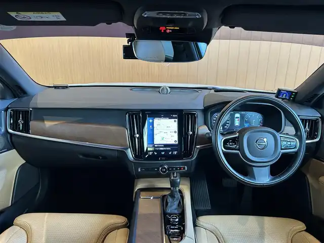 ボルボ Ｖ９０ T6 AWD インスクリプション 宮城県 2017(平29)年 5.2万km クリスタルホワイトP アダプティブクルーズコントロール/レーンキープアシスト/BLIS/パノラマガラスサンルーフ/Bowers&wilkinsサウンドシステム/純正ナビゲーションシステム/360°カメラシステム/アンバーレザーシート/シートベンチレーション/シートヒーター/メモリ機能付きパワーシート/LEDヘッドライト/オートライト/純正20インチAW/スマートキーシステム/パワーバックドア/液晶メーターパネル/ドライブレコーダー