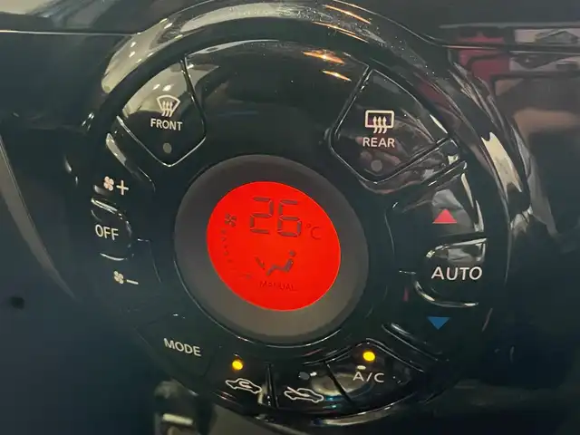 日産 ノート e－パワーオーテック 島根県 2020(令2)年 6.5万km オーロラフレアブルーパール 純正ＳＤナビ　/フルセグＴＶ　/ＤＶＤ再生　/Ｂｌｕｅｔｏｏｔｈ　/全周囲カメラ（フロント、バック、サイド、全周囲）/ＥＴＣ　/レーダークルーズコントール/前後ドライブレコーダー　/衝突軽減ブレーキ/レーンキープアシスト　/前後コーナーセンサー　/オートライト/純正ＬＥＤライト　/純正フロアマット/純正15インチアルミホイール/保証書・取扱説明書・スペアキー1本