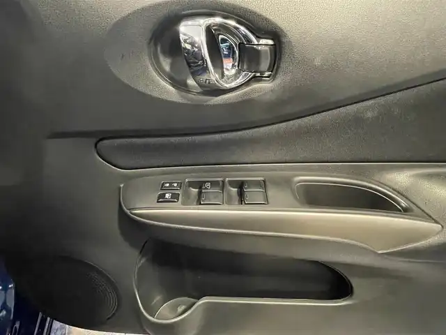 日産 ノート e－パワーオーテック 島根県 2020(令2)年 6.5万km オーロラフレアブルーパール 純正ＳＤナビ　/フルセグＴＶ　/ＤＶＤ再生　/Ｂｌｕｅｔｏｏｔｈ　/全周囲カメラ（フロント、バック、サイド、全周囲）/ＥＴＣ　/レーダークルーズコントール/前後ドライブレコーダー　/衝突軽減ブレーキ/レーンキープアシスト　/前後コーナーセンサー　/オートライト/純正ＬＥＤライト　/純正フロアマット/純正15インチアルミホイール/保証書・取扱説明書・スペアキー1本