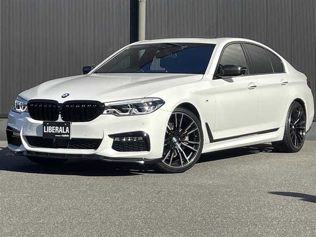 ＢＭＷ ５２３ｉ Mスポーツ 香川県 2018(平30)年 4.7万km アルピンホワイトⅢ ナビ/360度モニターカメラ/前後ドライブレコーダー/黒革シート/全席シートヒーター/サンルーフ/パワーバックドア