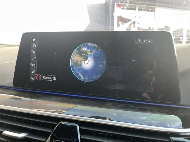 ＢＭＷ ５２３ｉ Mスポーツ 香川県 2018(平30)年 4.7万km アルピンホワイトⅢ ナビ/360度モニターカメラ/前後ドライブレコーダー/黒革シート/全席シートヒーター/サンルーフ/パワーバックドア