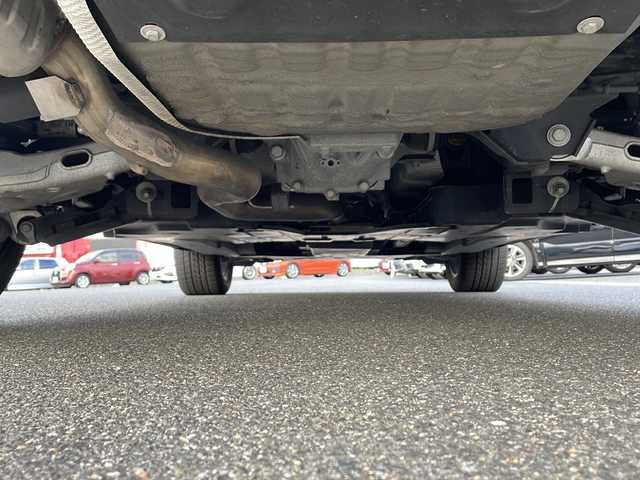 ランドローバー レンジローバーヴェラール SE 180PS 山口県 2019(令1)年 8.6万km 黒 マッドブラックオールラッピング車両/純正タッチパネルディスプレイナビ/360度＆バック＆サイドカメラ/Bluetooth/Apple CarPlay/フルセグTV/レザーシート/前席パワーシート/前席シートヒーター/クルーズコントロール/社外前方ドライブレコーダー/ブラインドスポットモニター/パワーバックドア/コーナーセンサー/スマートキー＆プッシュスタート/純正20インチAW/保証書・取説/スペアキー1個/スペアタイヤ