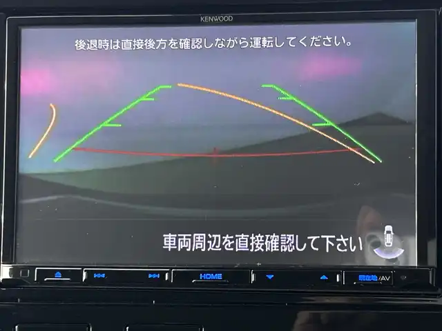 三菱 デリカＤ：５ G パワーパッケージ 道央・札幌 2025(令7)年 1.7万km ホワイトダイヤモントド/グラファイトグレーメタリック ・４WD/・２WD⇔４WD切り替え/・ケンウッド８V型メモリーナビ（MDV-D307BTL）/　CD/DVD/SD/BT/AUX/フルセグTV/・マルチアラウンドモニター/・ドライブレコーダー前後（FT-DR130W）/・ETC/・e-Assist（運転支援機能）/　衝突被害軽減ブレーキシステム［FCM］/　車線逸脱警報システム［LDW］/　レーダークルーズコントロールシステム［ACC］/　オートマチックハイビーム［AHB］/　誤発進抑制機能（前進時）/・横滑り防止装置/・電動パーキングブレーキ/・ブレーキオートホールド/・アイドリングストップ/・アクセサリーコンセント（AC100V、フロアコンソールボックス）/・電動サイドステップ（LEDステップ照明付）/・両側パワースライドドア（ワンタッチ電動付）/・エレクトリックテールゲート/・自動防眩ルームミラー（マルチアラウンドモニター付）/・オートライト/・LEDヘッドライト/・LEDフロントフォグランプ/・リヤフォグランプ/・ドアミラーウィンカー/・D席パワーシート/・D+N席シートヒーター/・ステアリングヒーター/・純正１８インチAW/・純正フロアマット/・プッシュスタート/・スマートキー