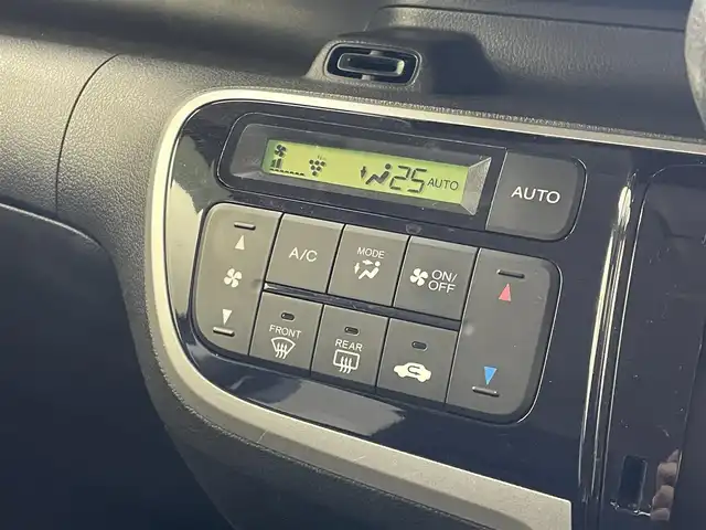 ホンダ Ｎ ＢＯＸ G SSパッケージ 埼玉県 2015(平27)年 5.6万km プレミアムブロンズパール 純正7インチナビ/　Bluetooth ワンセグTV CD SD AUX iPod/両側パワースライドドア/LEDヘッドライト/オートエアコン/シティブレーキアクティブシステム/バックカメラ/プッシュスタート/Hondaスマートキーシステム/ETC/ワンセグTV/アルミホイール