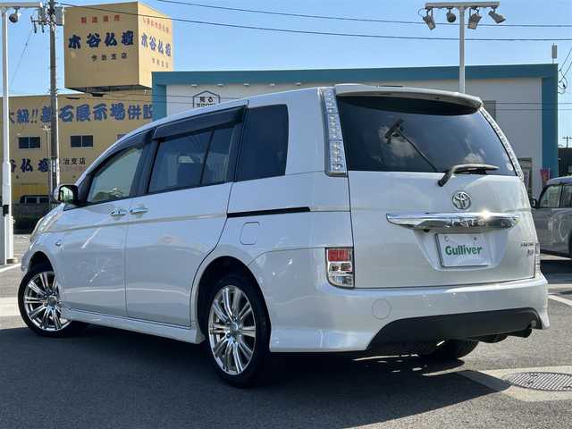 トヨタ アイシス プラタナ Vセレ ホワイトインテP 愛媛県 2012(平24)年 7.1万km ホワイトパールクリスタルシャイン 登録時走行距離：70282Km/ディーラーOP純正SDメモリーナビ/AM/FM/DVD/ワンセグTV/BT/バックカメラ/3列シート/エンジンスタートボタン/ＡＢS/キセノンヘッドライト/オートライト/フォグランプ/両側パワスラ/スマートキー/スペアキー1本/純正フロアマット/社外アルミホイール/フロント/リアエアロ