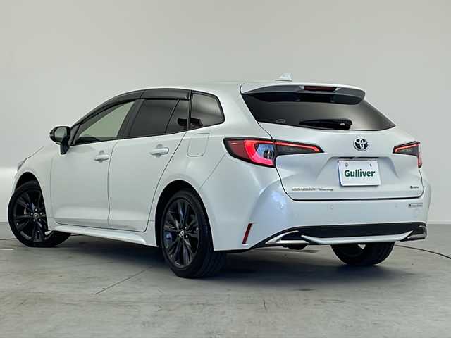 トヨタ カローラツーリング ハイブリッド ダブルバイビー 愛知県 2024(令6)年 3万km プラチナホワイトパールマイカ /禁煙車//純正10.25インチナビ//フルセグTV・AMFM・Bluetooth・USB//バックカメラ//ビルトインETC2.0//前後ドライブレコーダー(バックカメラ併用)//トヨタセーフティセンス//レーダークルーズコントロール//プロアクティブドライビングアシスト//前後クリアランスソナー//LEDヘッドライト//オートライト//フロントフォグランプ//合皮&レザテックシート//前席シートヒーター//ナノイーX//AC100V電源//純正フロアマット//純正ドアバイザー//純正17インチアルミホイール//革巻きステアリング//ステアリングスイッチ//ステアリングヒーター//プッシュスタート//電動格納ミラー//イモビライザー