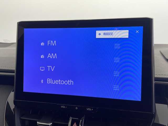 トヨタ カローラツーリング ハイブリッド ダブルバイビー 愛知県 2024(令6)年 3万km プラチナホワイトパールマイカ /禁煙車//純正10.25インチナビ//フルセグTV・AMFM・Bluetooth・USB//バックカメラ//ビルトインETC2.0//前後ドライブレコーダー(バックカメラ併用)//トヨタセーフティセンス//レーダークルーズコントロール//プロアクティブドライビングアシスト//前後クリアランスソナー//LEDヘッドライト//オートライト//フロントフォグランプ//合皮&レザテックシート//前席シートヒーター//ナノイーX//AC100V電源//純正フロアマット//純正ドアバイザー//純正17インチアルミホイール//革巻きステアリング//ステアリングスイッチ//ステアリングヒーター//プッシュスタート//電動格納ミラー//イモビライザー