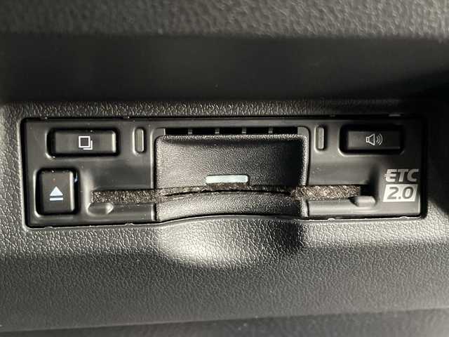 トヨタ アルファード Z 神奈川県 2025(令7)年 0.7万km ブラック 純正ナビ　/全方囲カメラ　/Bluetooth　/AppleCarPlay　/AndroidAuto　/ETC2.0　/快適温熱シート　/ベンチレーションシート　/ステアリングヒーター/レーダークルーズ　/ガラスルーフ/電動サイドシェード/デジタルインナーミラー