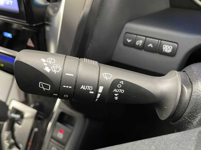 トヨタ アルファードハイブリット SR 長野県 2019(平31)年 5.2万km ホワイトパールクリスタルシャイン ４WD/純正ナビ/ＣＤ・ＤＶＤ再生/Bluetooth Audio/フルセグTV/バックカメラ/プリクラッシュセーフティ/レーダークルーズコントロール/ブラインドスポットモニター/レーンディパーチャーアラート/サンルーフ/両側パワースライドドア/パワーバックドア/パワーシート/シートヒーター/エアシート/ドライブレコーダー/デジタルインナーミラー/スマートキー/サンルーフ/ETC2.0/LEDライト/オートライト