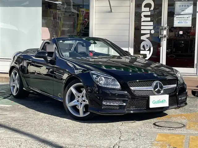 メルセデス・ベンツ ＳＬＫ２００ ブルーエフィシェンシー 神奈川県 2013(平25)年 4.9万km オブシディアンブラック 純正HDDナビ/　（CD・Bluetooth）/フルセグTV/AMGスポーツパッケージ/レーダーセーフティパッケージ/黒革シート/シートヒーター/パワーシート/プレセーフブレーキ/アテンションアシスト/ブラインドスポットモニター/レーンキープアシスト/パドルシフト/コーナーセンサー/キーレスゴー/ETC/保証書/取扱説明書