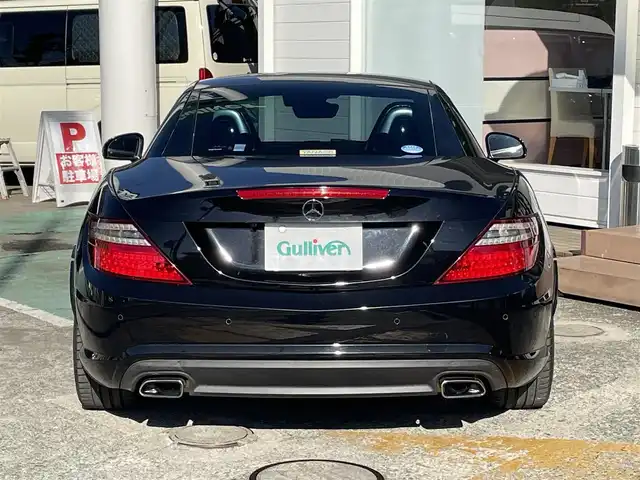メルセデス・ベンツ ＳＬＫ２００ ブルーエフィシェンシー 神奈川県 2013(平25)年 4.9万km オブシディアンブラック 純正HDDナビ/　（CD・Bluetooth）/フルセグTV/AMGスポーツパッケージ/レーダーセーフティパッケージ/黒革シート/シートヒーター/パワーシート/プレセーフブレーキ/アテンションアシスト/ブラインドスポットモニター/レーンキープアシスト/パドルシフト/コーナーセンサー/キーレスゴー/ETC/保証書/取扱説明書