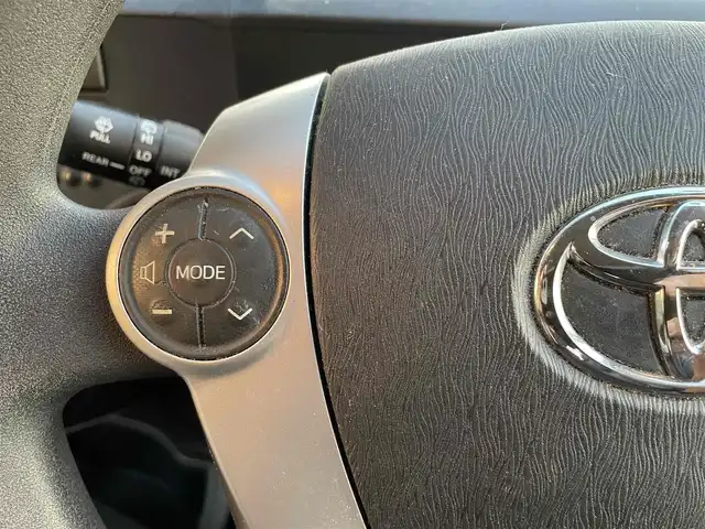 トヨタ アクア S 千葉県 2012(平24)年 11.4万km ブラックマイカ 【(株)IDOMが運営する【じしゃロン八千代店】の自社ローン対象車両になります。こちらは現金ご利用時の価格です。自社ローンご希望の方は別途その旨お申付け下さい。】/純正ナビ/バックカメラ