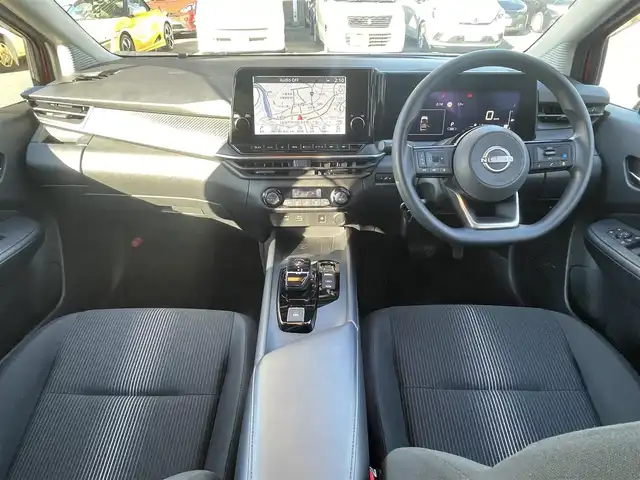 日産 ノート e－パワー X 島根県 2021(令3)年 3.3万km ガーネットレッド プロパイロット　/・レーダークルーズコントロール/・レーンアシスト/純正９インチメモリナビ　/(AM/FM/フルセグTV/Ｂｌｕｅｔｏｏｔｈ接続)/全方位／バックカメラ　/前方ドライブレコーダー　/ビルトインＥＴＣ2.0　/後側方車両検知警報/前後コーナーセンサー/インテリジェントエマージェンシーブレーキ　/電動パーキングブレーキ/オートホールド　/オートハイビーム／ライト　/置くだけ充電　/スマートキー/純正フロアマット/保証書・取扱説明書（本体＋ナビ）/スペアキー1本