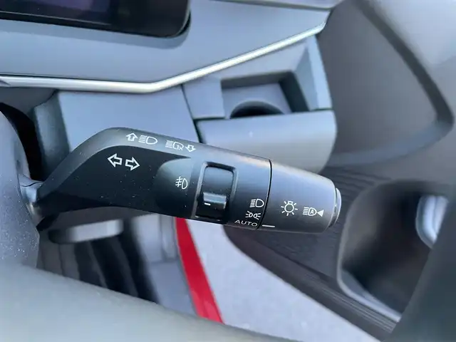 日産 ノート e－パワー X 島根県 2021(令3)年 3.3万km ガーネットレッド プロパイロット　/・レーダークルーズコントロール/・レーンアシスト/純正９インチメモリナビ　/(AM/FM/フルセグTV/Ｂｌｕｅｔｏｏｔｈ接続)/全方位／バックカメラ　/前方ドライブレコーダー　/ビルトインＥＴＣ2.0　/後側方車両検知警報/前後コーナーセンサー/インテリジェントエマージェンシーブレーキ　/電動パーキングブレーキ/オートホールド　/オートハイビーム／ライト　/置くだけ充電　/スマートキー/純正フロアマット/保証書・取扱説明書（本体＋ナビ）/スペアキー1本