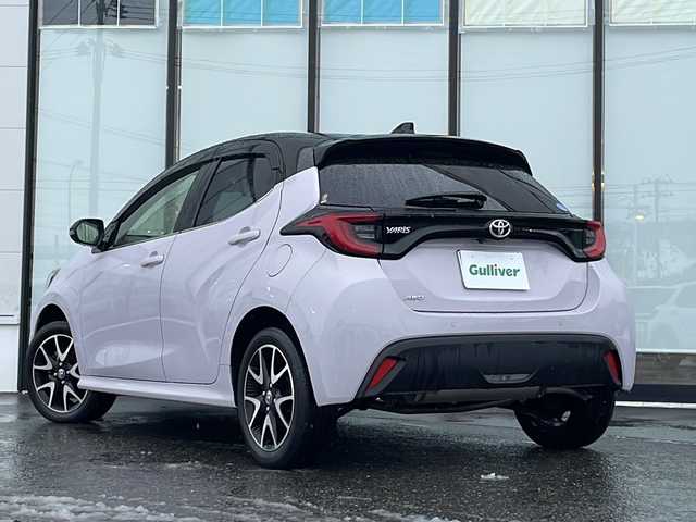 トヨタ ヤリス Z 山形県 2020(令2)年 1.6万km ブラック/アイスピンクメタリック 禁煙車/４WD/トヨタセーフティセンス/ブラインドスポットモニター/クルーズコントロール/オートマチックハイビーム/横滑り防止装置/レーンキープアシスト/全方位カメラ/前後コーナーセンサー/前後ドライブレコーダー/純正ディスプレイオーディオ/（Bluetooth/フルセグ/AM/FM/USB)/nanoe/ハーフレザー/前席シートヒーター/スマートキー×２/純正エンジンスターター/純正アルミホイール/電動格納ミラー/ドアバイザー/取扱説明書/記録簿