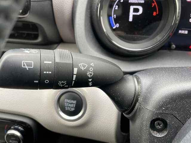 トヨタ ヤリス Z 山形県 2020(令2)年 1.6万km ブラック/アイスピンクメタリック 禁煙車/４WD/トヨタセーフティセンス/ブラインドスポットモニター/クルーズコントロール/オートマチックハイビーム/横滑り防止装置/レーンキープアシスト/全方位カメラ/前後コーナーセンサー/前後ドライブレコーダー/純正ディスプレイオーディオ/（Bluetooth/フルセグ/AM/FM/USB)/nanoe/ハーフレザー/前席シートヒーター/スマートキー×２/純正エンジンスターター/純正アルミホイール/電動格納ミラー/ドアバイザー/取扱説明書/記録簿