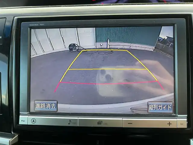 トヨタ エスティマ アエラス プレミアムエディション 福岡県 2013(平25)年 9万km ホワイトパールクリスタルシャイン ワンオーナー/HDDナビ/・バックカメラ/・フルセグTV/・BT/・CD/DVD/ビルトインETC/クルコン/両側パワスラ/前方ドラレコ/純正フロアマット/純正AW/HIDヘッドライト/オートライト/ハーフレザーシート/オットマン/三列シート/パワーシート(D席)