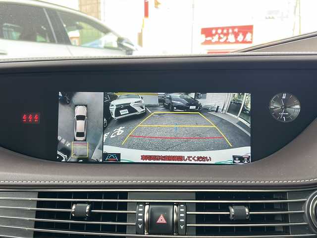 レクサス ＬＳ 500 エグゼクティブ 東京都 2018(平30)年 9.4万km ソニッククォーツ 純正ナビ/サンルーフ/茶レザーシート/後席モニター×２/リアエンターテイメントシステム/バックカメラ/全方位カメラ/HUD/追従型クルーズコントロール/エアサス/フルセグTV/BT/DVD/USB/AM/FM/Mark Levinson/シートヒーター（ALL）/エアーシート（ALL）/パワーシート（D＋N席）/シートメモリー（D＋N席）/BSM/ESP/SNOWモード/レーンキープアシスト/アイドリングストップ/純正LEDライト/純正アルミホイール/取扱説明書/保証書/スペアキー×２
