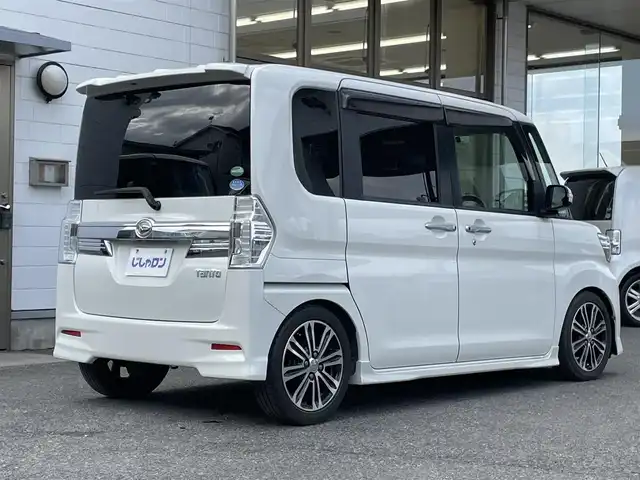 ダイハツ タント カスタム RS 滋賀県 2015(平27)年 9.1万km パールホワイトⅢ (株)IDOMが運営する【じしゃロン草津店】の自社ローン専用車両になりますこちらは現金またはオートローンご利用時の価格です。自社ローンご希望の方は別途その旨お申付け下さい