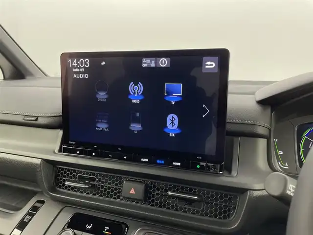 ホンダ ステップワゴン スパーダ eHEV 福岡県 2025(令7)年 0.1万km未満 プラチナホワイトパール 登録済未使用車　/純正ナビ　/Ｂカメラ　/ＡＣＣ　/コーナーセンサー　/衝突軽減　/レーンキープ　/ＢＳＭ　/踏み間違い防止　/パドルシフト　/両側電動スライドドア　/ハーフレザー　/シートヒーター　/パワーバックドア　/ＬＥＤ