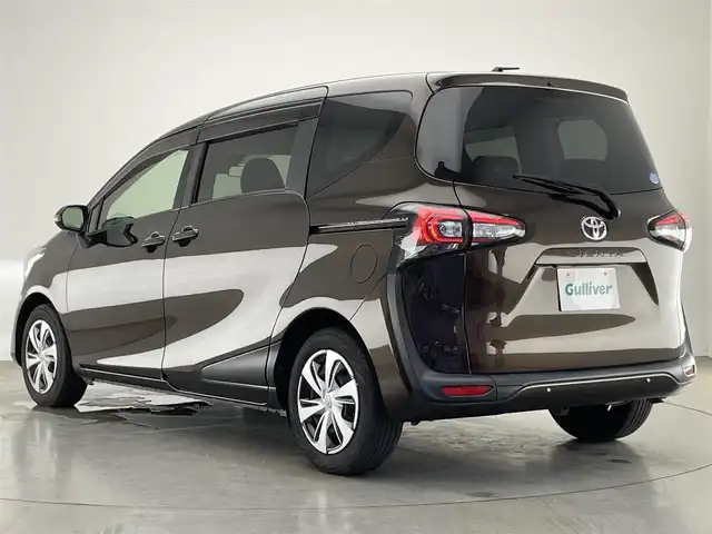 トヨタ シエンタ G クエロ 愛知県 2019(令1)年 6.1万km ヴィンテージブラウンパールクリスタルシャイン 純正ナビ　フルセグＴＶ　純正１２．１型後席モニター　全方位カメラ　ハーフレザー　シートヒーター　ハンドルヒーター　両側パワースライドドア　セーフティセンス　衝突軽減　ＬＥＤオートライト　フォグランプ　TVキャンセラー　禁煙車