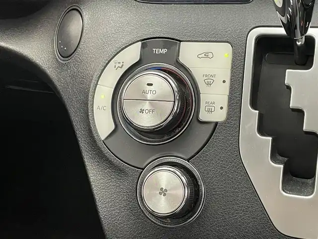トヨタ シエンタ G クエロ 愛知県 2019(令1)年 6.1万km ヴィンテージブラウンパールクリスタルシャイン 純正ナビ　フルセグＴＶ　純正１２．１型後席モニター　全方位カメラ　ハーフレザー　シートヒーター　ハンドルヒーター　両側パワースライドドア　セーフティセンス　衝突軽減　ＬＥＤオートライト　フォグランプ　TVキャンセラー　禁煙車