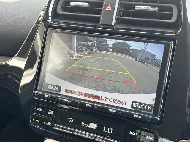トヨタ プリウス A ツーリングセレクション 静岡県 2018(平30)年 3.2万km ホワイトパールクリスタルシャイン トヨタセーフティセンス/純正9型ナビ/インテリジェントクリアランスソナー/フルセグTV/DVD再生/BTオーディオ/バックカメラ/HUD/パーキングアシスト/前後ドラレコ/ETC/LEDヘッドライト/純正17AW