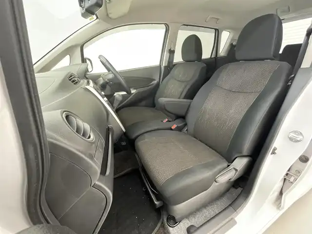 三菱 ｅＫカスタム G 滋賀県 2014(平26)年 2.8万km シルキーホワイト 禁煙車/オーディオ/AUX/MP3/CD/プッシュスタート/アイドリングストップ/革巻きステアリング/電格ミラー/フォグライト/キセノンライト/ウィンカーミラー