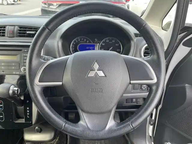 三菱 ｅＫカスタム G 滋賀県 2014(平26)年 2.8万km シルキーホワイト 禁煙車/オーディオ/AUX/MP3/CD/プッシュスタート/アイドリングストップ/革巻きステアリング/電格ミラー/フォグライト/キセノンライト/ウィンカーミラー