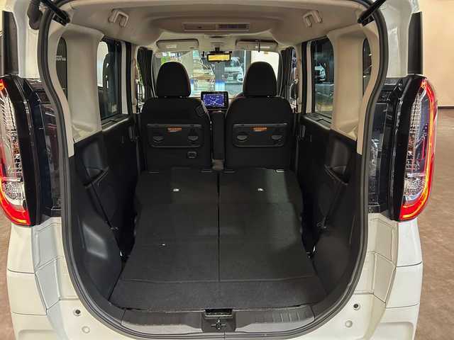 日産 ルークス HWS X プロパイロットED 愛媛県 2023(令5)年 2万km ホワイトパール 純正9型ナビ/(Bluetooth/HDMI/フルセグ)/プロパイロット/インテリジェントルームミラー/全周囲カメラ/ドライブレコーダー/両側電動スライドドア/衝突被害軽減ブレーキ/レーンキープアシスト/オートマチックハイビーム/オートライト/ETC/オートホールド/ドアバイザー/スペアキー/保証書、取扱説明書