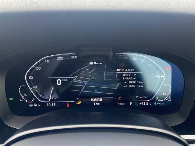ＢＭＷ ５３０ｅ Mスポーツ 福岡県 2022(令4)年 2.1万km サファイアブラックP ・1オーナー/・サンルーフ/・アダプティブクルーズコントロール/・純正HDDナビ/USB/Bluetooth/AppleCarPlay/・全方位カメラ/・黒革シート/シートヒーター/・社外前後ドライブレコーダー/・フルセグ/・ETC/・純正19AW/・プッシュスタート/・パーキングアシスト/・スマートキー/・スペアキー/・パワーシート/・レーンキープアシスト/・オートライト/・LEDライト/・保証書/・取扱説明書