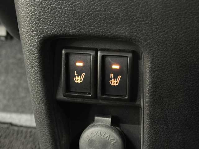 スズキ ハスラー HYBRID G 三重県 2021(令3)年 4.5万km クールカーキPM マイルドハイブリッド/FF/インパネCVT/イクリプス 7インチナビ AVN-LS01W/（CD/DVD/FM/AM/TV/Bluetooth/外部機器）/ドライブレコーダー 前方/ビルトイン ETC/スズキセーフティサポート/・デュアルカメラブレーキサポート/・車線逸脱警報機能／ふらつき警報機能/・リヤパーキングセンサー/・標識認識機能（車両進入禁止、はみ出し通行禁止、最高速度、一時停止）/・先行車発進お知らせ機能/など/装備/・シートヒーター（D/N）/・オートエアコン/・オートライト/・ハイビームアシスト/・ステアリングスイッチ/・プッシュスタート/・電動格納ドアミラー/・スマートキーx1/・純正15inchスチールホイール/など