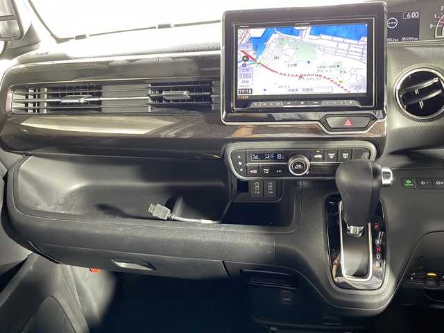 ホンダ Ｎ ＢＯＸ カスタム G L ホンダセンシング 沖縄県 2018(平30)年 5.4万km クリスタルブラックパール 禁煙車　/９インチナビ（AVIC-CL902）/（フルセグＴＶ　Ｂｌｕｅｔｏｏｔｈ接続　ＣＤＤＶＤ再生）　/バックカメラ/クルーズコントロール　/片側パワースライド　/コーナーセンサー　/衝突軽減システム/ＥＴＣ　/ＬＥＤヘッドライト　/オートライト/オートマチックハイビーム/純正アルミホイール/純正マット/ドアバイザー