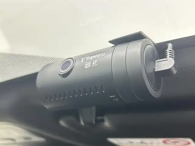 トヨタ ノア Si ダブルバイビー 埼玉県 2017(平29)年 4.7万km ホワイトパールクリスタルシャイン 純正10型ナビ 純正12型後席モニター 両側パワースライドドア クルーズコントロール バックカメラ フロントカメラ ハーフレザーシート オートハイビーム ドライブレコーダー Bluetooth ETC