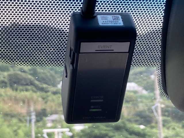 トヨタ アルファード S 佐賀県 2020(令2)年 3.3万km ブラック 純正ディスプレイオーディオ/ナビキット/DVDキット/バックカメラ/両側パワースライドドア/プリクラッシュセーフティ/レーンディパーチャーアラート/オートハイビーム/アダプティブクルーズコントロール/クリアランスソナー/電動パーキングブレーキ/オートブレーキホールド/ETC/ドライブレコーダー/オットマン/ステアリングリモコン/プッシュスタート/スマートキー/LEDヘッドライト/フォグライト/純正アルミホイール