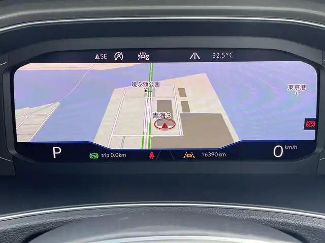 フォルクスワーゲン ＶＷ Ｔ－ロック TDI スタイル デザインPKG 東京都 2021(令3)年 1.7万km 黒 純正ナビ/フルセグTV/バックモニター/AppleCarplay/android auto/アダプティブクルーズコントロール/デジタルメーター・クラスター/スマートキー/プッシュスタート/LEDヘッドライト/ビルトインETC/純正17インチアルミホイール/アイドリングストップ・ブレーキサポート/レーンアシスト・ブラインドスポット/フロントアシスト・リアトラフィックアラート/アダプティブクルーズコントロール