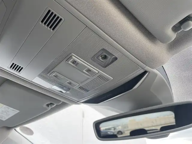 フォルクスワーゲン ＶＷ Ｔ－ロック TDI スタイル デザインPKG 東京都 2021(令3)年 1.7万km 黒 純正ナビ/フルセグTV/バックモニター/AppleCarplay/android auto/アダプティブクルーズコントロール/デジタルメーター・クラスター/スマートキー/プッシュスタート/LEDヘッドライト/ビルトインETC/純正17インチアルミホイール/アイドリングストップ・ブレーキサポート/レーンアシスト・ブラインドスポット/フロントアシスト・リアトラフィックアラート/アダプティブクルーズコントロール
