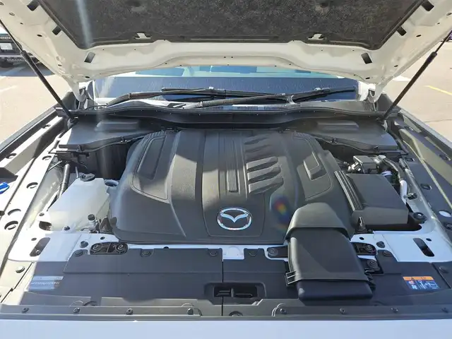 マツダ ＣＸ－６０ XD HV プレミアムモダン 香川県 2022(令4)年 3.7万km ロジウムホワイトプレミアムメタリック 4WD/パノラマサンルーフ/純正12.3型ナビ/フルセグTV/ハンズフリーパワーバックドア/レーダークルーズコントロール/パーキングセンサー/i-ACTIVSENSE/・スマートブレーキサポート/・誤発進抑制制御/・車線逸脱警報システム/・降車支援機能付ブラインドスポットモニタリング/・レーンキープアシストシステム/・緊急時車線維持支援/・前後接近車両検知/・クルージングトラフィックサポート/・交通標識認識システム/・ドライバー異常時対応システム/アクティブドライビングディスプレイ/アダプティブLEDヘッドランプ/ターボ/本革巻きステアリング/ステアリングヒーター/パドルシフト/ピュアホワイトナッパ革シート/全席シートヒーター/前席パワーシート/前席ベンチレーション/運転席ドライバーパーソナライズ/純正20インチアルミホイール/アドバンストキーレスエントリーシステム/禁煙車