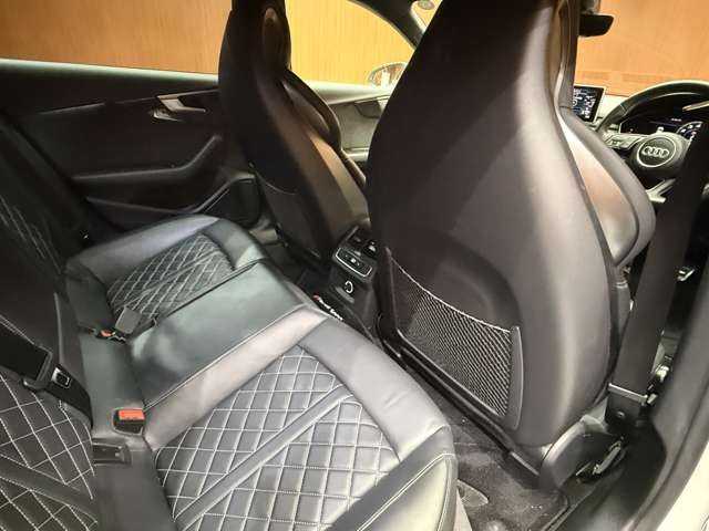 アウディ Ｓ５ スポーツバック 千葉県 2018(平30)年 5万km グレイシアホワイトメタリック レザーＰＫＧ　/Ｂａｎｇ　/Ｏｌｕｆｓｅｎサウンド　/マトリクスＬＥＤ　/バーチャルコックピット　/ＡＣＣ/ナビ　/ＴＶ　/Ｂカメラ　/Ｂｌｕｅｔｏｏｔｈ接続　/シートＨ　/電動リアゲート　/衝突軽減Ｂ　/ＢＳＭ　/ＬＫＡ