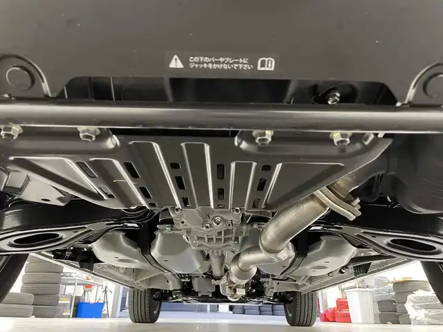 三菱 デリカＤ：５ シャモニー 滋賀県 2025(令7)年 0.1千km 白Ⅱ 届出済み未使用車/全方位カメラ/両側パワースライドドア/ハーフレザーシート/追従クルーズコントロール/ブラインドスポットモニタリング/LEDヘッドライト/オートマチックハイビーム/D席パワーシート/D/Nシートヒーター/ステアリングヒーター/パワーバックドア/AC100V電源/電動パーキングブレーキ/オートブレーキホールド/パドルシフト/プッシュスタート/スマートキー/ステアリングリモコン