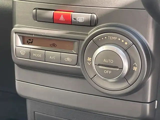 ダイハツ ムーヴ コンテ Xリミテッド 群馬県 2013(平25)年 6万km ブラックマイカメタリック 純正オーディオ/（CD/ラジオ）/アイドリングストップ/オートエアコン/ハロゲンライト/ヘッドライトレベライザー/ドアバイザー/電格ミラー/純正フロアマット/純正ホイールキャップ