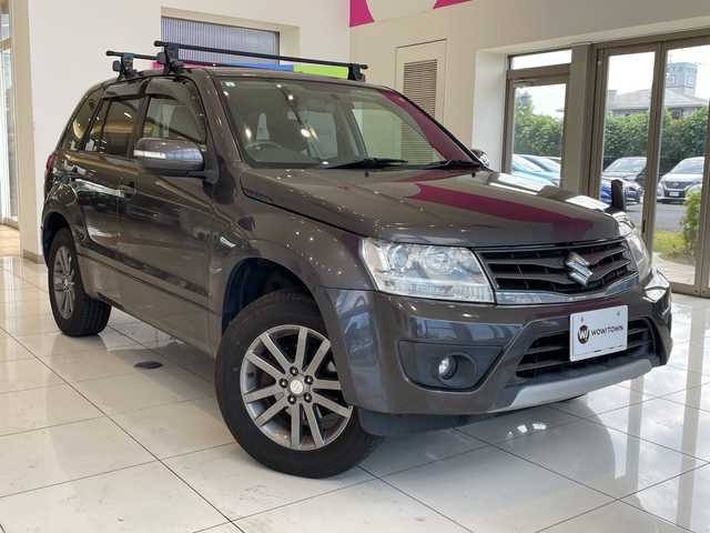 スズキ エスクード XG 埼玉県 2015(平27)年 17.1万km クエーサーグレーメタリック 5MT/社外ナビ/　　CD/DVD/BT/フルセグTV/バックカメラ/クルーズコントロール/HIDオートライト/シートヒーター/純正17インチAW/スマートキー/ETC/禁煙車