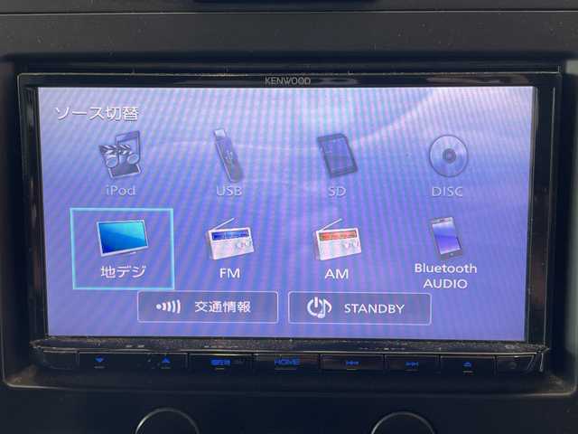 スズキ エスクード XG 埼玉県 2015(平27)年 17.1万km クエーサーグレーメタリック 5MT/社外ナビ/　　CD/DVD/BT/フルセグTV/バックカメラ/クルーズコントロール/HIDオートライト/シートヒーター/純正17インチAW/スマートキー/ETC/禁煙車