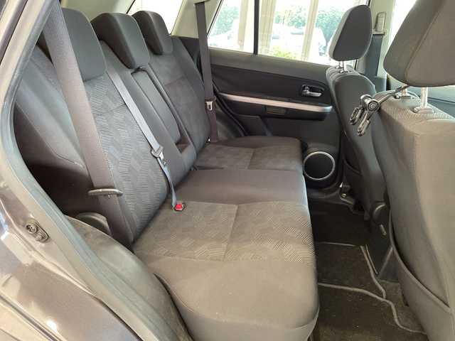 スズキ エスクード XG 埼玉県 2015(平27)年 17.1万km クエーサーグレーメタリック 5MT/社外ナビ/　　CD/DVD/BT/フルセグTV/バックカメラ/クルーズコントロール/HIDオートライト/シートヒーター/純正17インチAW/スマートキー/ETC/禁煙車