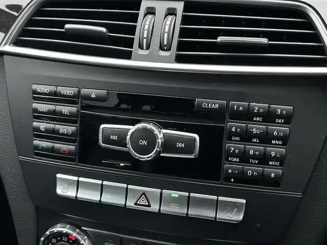 メルセデス・ベンツ Ｃ２００ ブルーエフィシェンシーW AVG 茨城県 2013(平25)年 4.8万km ポーラホワイト レ-ダーセ-フティパッケージ /ACC /黒革 /シートヒーター /ナビ /12セグ /BT/USB/DVD /バックカメラ /レーンアシスト /ブラインドスポットアシスト /M付パワーシート /ETC/純正17インチAW /ルーフレール /禁煙車