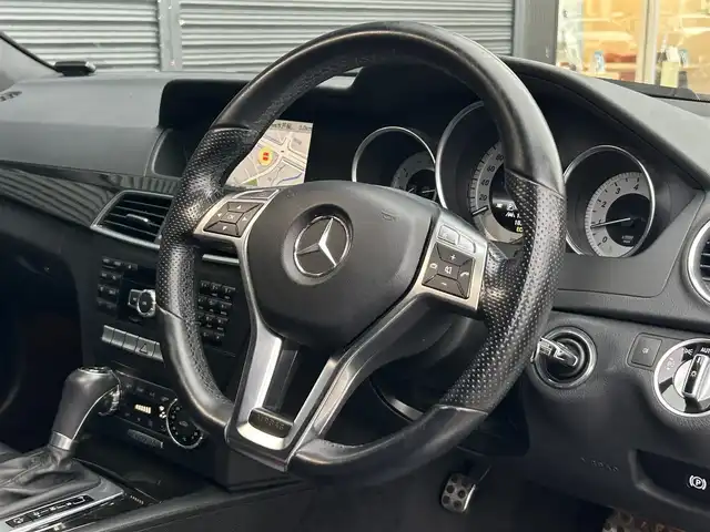 メルセデス・ベンツ Ｃ２００ ブルーエフィシェンシーW AVG 茨城県 2013(平25)年 4.8万km ポーラホワイト レ-ダーセ-フティパッケージ /ACC /黒革 /シートヒーター /ナビ /12セグ /BT/USB/DVD /バックカメラ /レーンアシスト /ブラインドスポットアシスト /M付パワーシート /ETC/純正17インチAW /ルーフレール /禁煙車