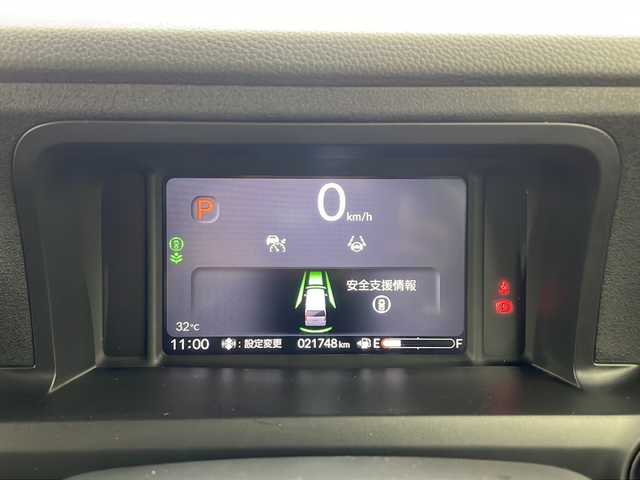 ホンダ Ｎ ＢＯＸ カスタム ターボ 兵庫県 2024(令6)年 2.2万km プラチナホワイトパール ・純正8インチナビ（VXM-245ZFEi）/TV/USB/Bluetooth/・バックカメラ/・ETC/・両側パワースライドドア/・HondaSENSING/衝突軽減ブレーキ/先行車発進お知らせ機能/歩行者事故低減ステアリング/路外逸脱抑制機能/標識認識機能/アダプティブクルーズコントロール/車線維持支援システム/誤発進抑制機能/後方誤発進抑制機能/近距離衝突軽減ブレーキ/急アクセル抑制機能/パーキングセンサーシステム/オートハイビーム/・パドルシフト/・ハーフレザー/・前席シートヒーター/・革巻きステアリング/・カーテンエアバッグ