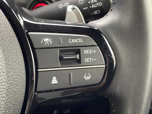 ホンダ Ｎ ＢＯＸ カスタム ターボ 兵庫県 2024(令6)年 2.2万km プラチナホワイトパール ・純正8インチナビ（VXM-245ZFEi）/TV/USB/Bluetooth/・バックカメラ/・ETC/・両側パワースライドドア/・HondaSENSING/衝突軽減ブレーキ/先行車発進お知らせ機能/歩行者事故低減ステアリング/路外逸脱抑制機能/標識認識機能/アダプティブクルーズコントロール/車線維持支援システム/誤発進抑制機能/後方誤発進抑制機能/近距離衝突軽減ブレーキ/急アクセル抑制機能/パーキングセンサーシステム/オートハイビーム/・パドルシフト/・ハーフレザー/・前席シートヒーター/・革巻きステアリング/・カーテンエアバッグ