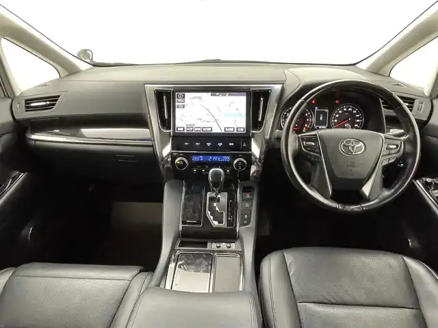 トヨタ ヴェルファイア Z Gエディション 熊本県 2018(平30)年 4.7万km ブラック ワンオーナー　/純正ナビNSZN-Z66T（ＣＤ・ＤＶＤ・フルセグ・ＢＴ・ＳＤ）/バックカメラ　/社外前方ドライブレコーダー　/純正フリップダウンモニター/ビルトインＥＴＣ　/両側パワースライドドア　/フルエアロ　/トヨタセーフティーセンス/・プリクラッシュセーフティ/・レーンキープアシスト/・ロードサインアシスト/・先行車発進お知らせ機能/・レーダークルーズコントロール/・オートマチックハイビーム/横滑り防止/前席シートヒーター/前席エアーシート/前席パワーシート/オットマン/ステアリングヒーター/パワーバックドア/社外フロアマット/純正１８インチAW/オートライト/LEDヘッドライト/フォグランプ/スマートキー/プッシュスタート/スペアキー1本/保証書/取扱説明書